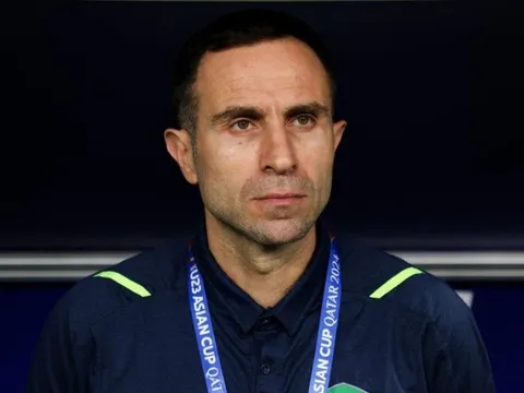 Tân HLV tuyển Indonesia lộ diện