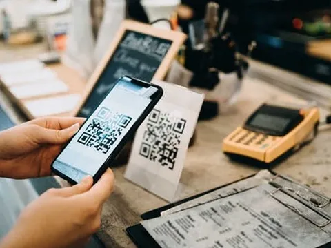 “Không có chuyện khách Trung Quốc chuyển tiền NDT vào tài khoản VND của cá nhân người bán hàng”: Triển khai thanh toán xuyên biên giới phải có QR Pay