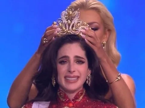 Hoa hậu Mexico Fátima Bosch đăng quang Miss Universe 2025