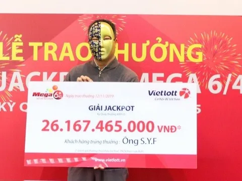Vì sao người trúng số được phép đeo mặt nạ?