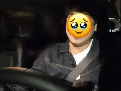 Nam ca sĩ nổi tiếng một thời nay đi làm tài xế taxi, túng thiếu đến mức chỉ dám ăn mì gói bẻ đôi