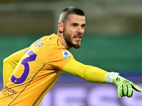 Đội của De Gea khủng hoảng