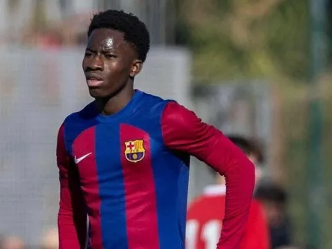 Real lên kế hoạch 'cuỗm' tài năng trẻ của Barca