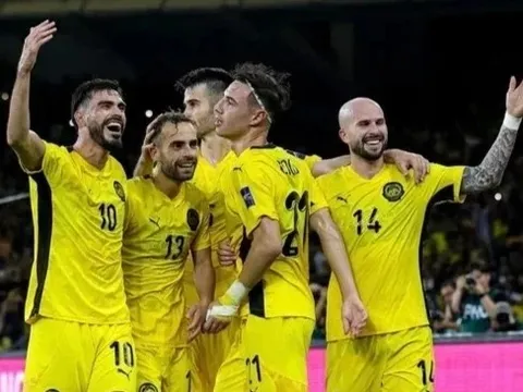 Liverpool và bóng đá Malaysia chung một căn bệnh vô định