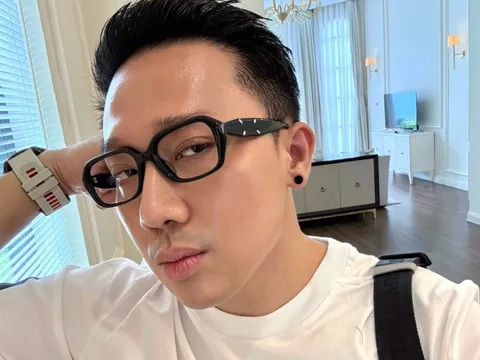 Trấn Thành 'than trời' vì bị ép