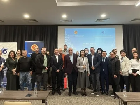 Thúc đẩy hợp tác, giao thương với thành phố Burgas – trung tâm công nghiệp, giao thông và du lịch miền Đông Nam Bulgaria