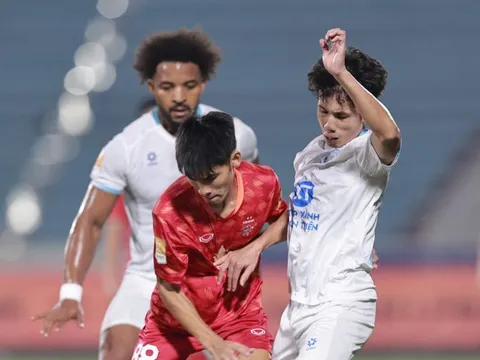 Xuân Son bế tắc trong ngày Nam Định giành vé vào tứ kết Cúp Quốc gia