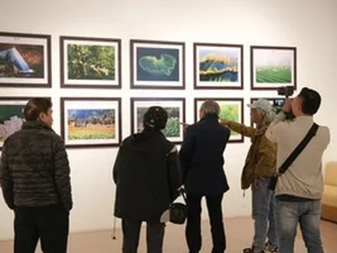 Khai mạc Triển lãm ảnh kỷ niệm 70 năm quan hệ ngoại giao Việt Nam – Indonesia