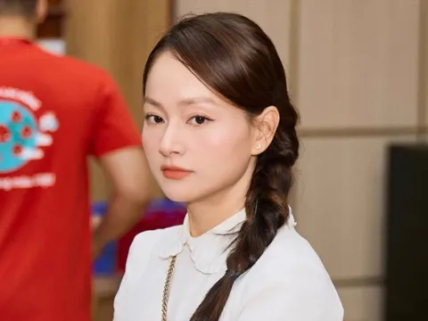 Xúc động với số tiền Lan Phương ủng hộ người dân vùng mưa lũ