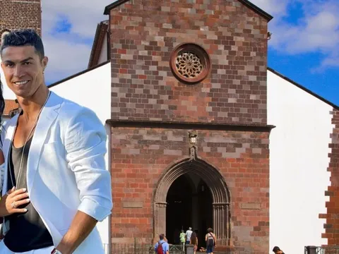 Ronaldo cưới tại địa điểm hơn 500 tuổi