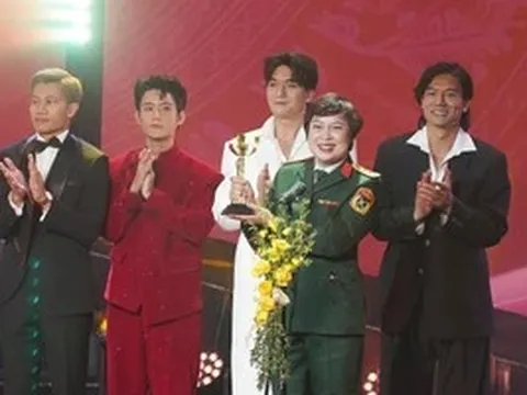 Phim 'Mưa đỏ' thắng lớn tại Liên hoan Phim Việt Nam lần thứ 24