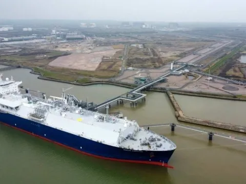 Nếu chuyển đổi xanh chậm chạp, Anh đối mặt nguy cơ thiếu khí đốt nghiêm trọng