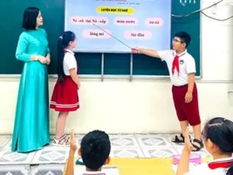 Hướng tới môi trường ngôn ngữ chuẩn