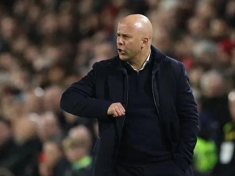 Trụ cột Liverpool yêu cầu sa thải Slot