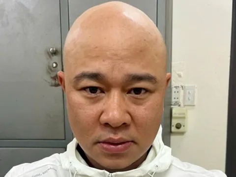 Tạm giam đối tượng nghiện dùng dao chống đối cảnh sát khi bị kiểm tra ma túy