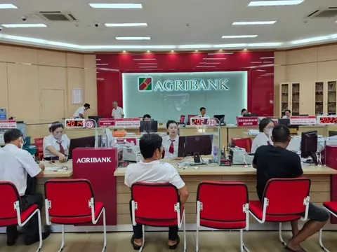 Từ 1/1/2026, Vietcombank, VietinBank, Agribank… tạm ngừng toàn bộ giao dịch rút/chuyển tiền đối với trường hợp sau