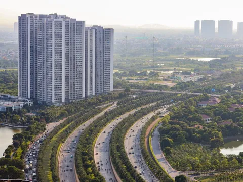 Người vay tiền mua nhà đứng ngồi không yên vì lãi suất tăng