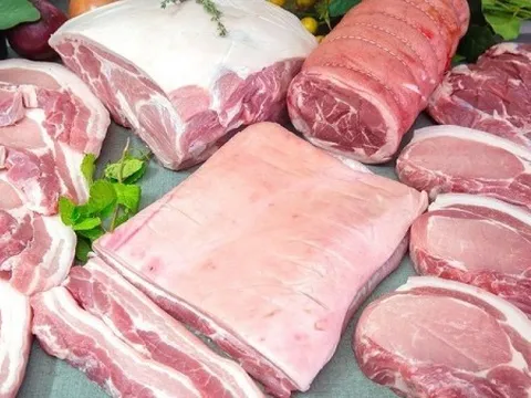 Giá heo hơi hôm nay 26/12: Miền Bắc và Trung hạ nhiệt sau chuỗi ngày tăng mạnh, dao động trong khoảng 62.000 - 70.000 đồng/kg