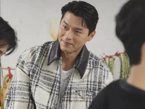 Hyun Bin gây sốt vì 'flex' vợ!