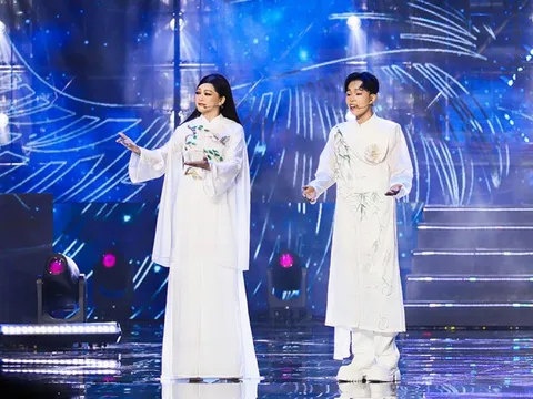 Phản ứng của khán giả khi Hồ Văn Cường đứng chung sân khấu với Như Quỳnh