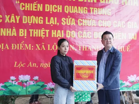 TP. Huế bàn giao nhà ở cho người dân sau 25 ngày triển khai "Chiến dịch Quang Trung"