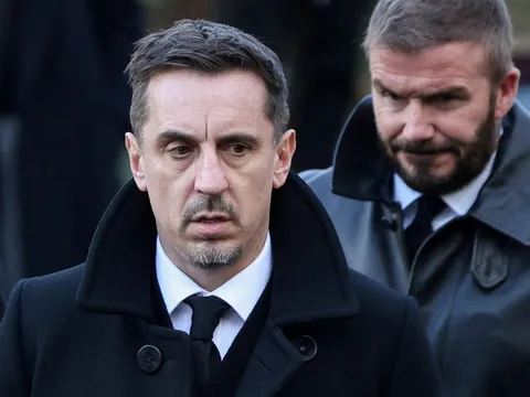 MU đi lùi vì một quyết định sai