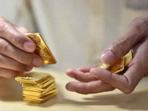 Sắp tới, người mua vàng bị phạt tới 20 triệu đồng nếu vi phạm điều này