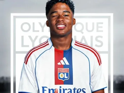 7 vụ chuyển nhượng vừa hoàn tất