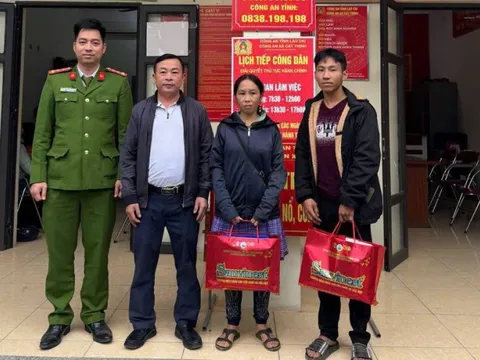 Tài khoản MB của người phụ nữ Lào Cai vừa nhận được 300 triệu đồng, không lâu sau có công an tới gặp