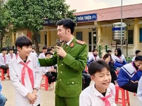 Xây dựng trường nội trú hạnh phúc ở xã biên giới Phục Hòa