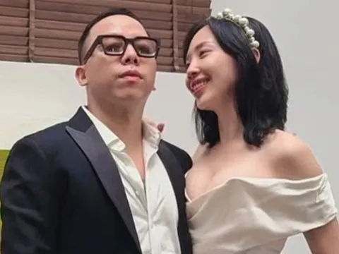 Touliver có hành động đặc biệt dành cho Tóc Tiên giữa tin đồn rạn nứt