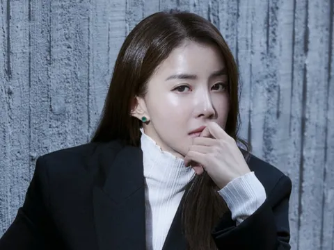 Lee Si Young lên tiếng về cáo buộc gây rối trật tự nơi công cộng