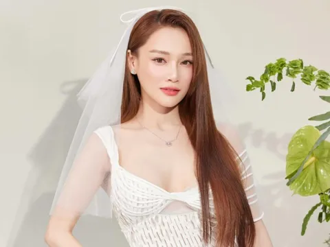 Nhã Phương gặp dấu hiệu đáng lo khi mang thai lần ba