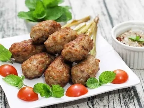 Giá heo hơi hôm nay 1/1: Miền Bắc và miền Trung giảm, mặt bằng giá trong biên độ quen thuộc