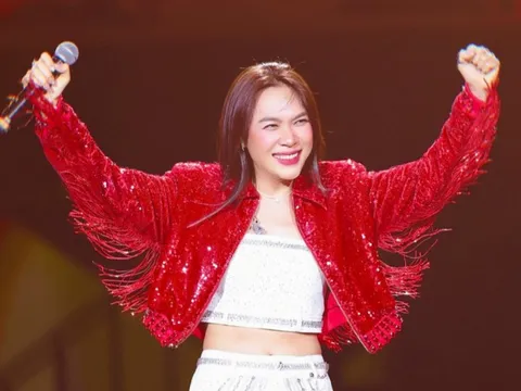 Vòng eo quyến rũ của Mỹ Tâm khi mặc áo crop top