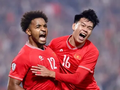 FIFA gọi tên Việt Nam