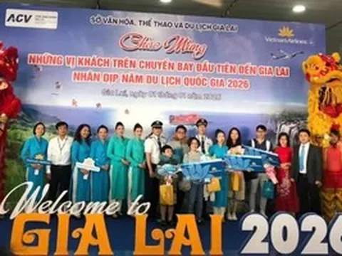 Gia Lai đón những du khách đầu tiên 'xông đất' Năm Du lịch Quốc gia 2026