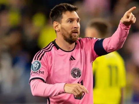 Raul: 'Messi là cầu thủ vĩ đại nhất tôi từng chứng kiến'