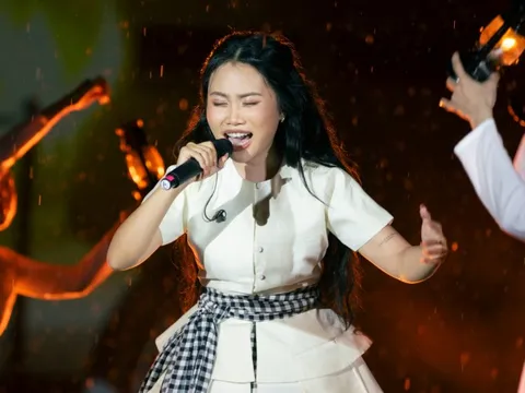 Người thân 'ngã quỵ' với Phương Mỹ Chi