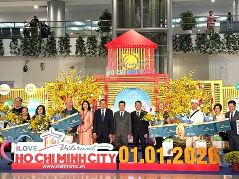 Khách quốc tế “ xông đất” TPHCM đầu năm mới 2026