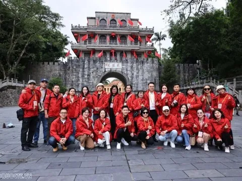 Phát huy vai trò của Cửa khẩu quốc tế Hữu Nghị trong thúc đẩy quan hệ Việt-Trung