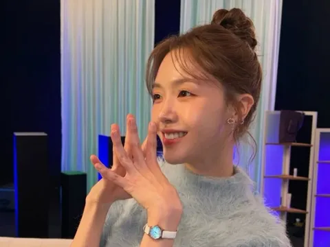 Minah (Girl's Day) gây chú ý với diện mạo thay đổi sau kết hôn