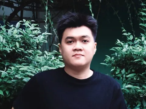 Tác giả hit "Nước hoa" đình đám kể chuyện đi chào bán ca khúc: "Tôi chờ như chờ xổ số, không ai trả lời"