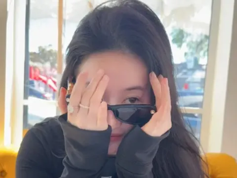 Loạt ảnh mặt mộc của Lưu Diệc Phi 'gây bão' mạng xã hội