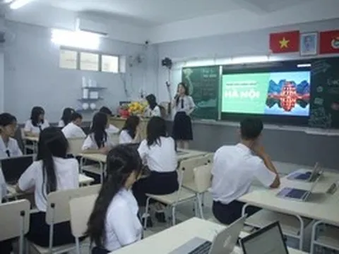 Lãnh đạo sở GD&ĐT TPHCM yêu cầu không đưa nhiều hoạt động liên kết vào trường