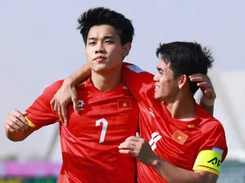 FIFA, Atletico chúc mừng U23 Việt Nam
