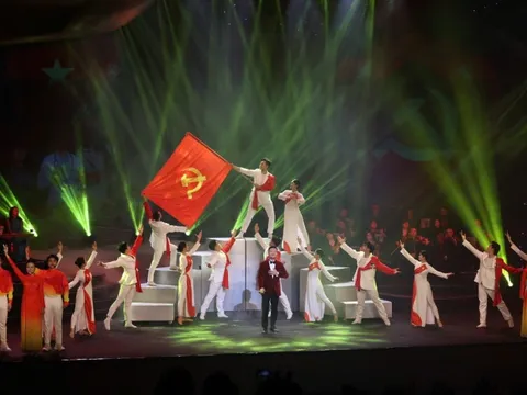 ‘Với Đảng vẹn toàn niềm tin yêu’-chương trình nghệ thuật đặc biệt hướng tới Đại hội Đảng XIV