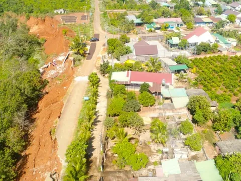 Vì sao nhiều hộ dân ở Gia Lai vẫn cố thủ quanh vực 'tử thần'?