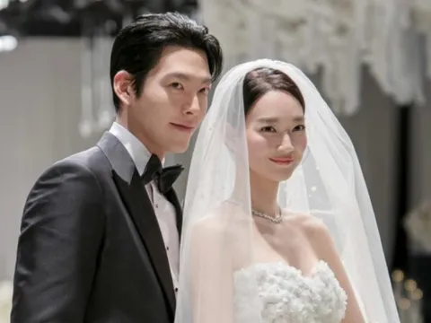 Shin Min Ah có tin vui sau đám cưới với Kim Woo Bin