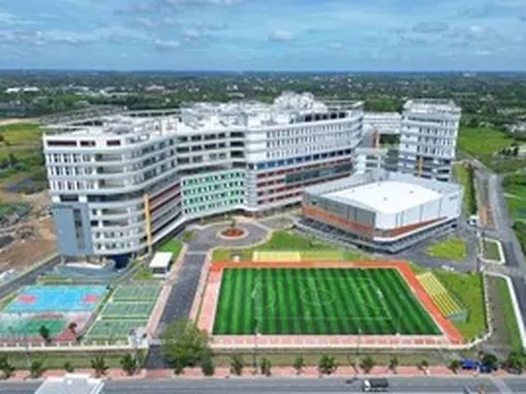 Nâng trường đại học lên đại học: Tiêu chuẩn nghiêm ngặt, phát triển bền vững